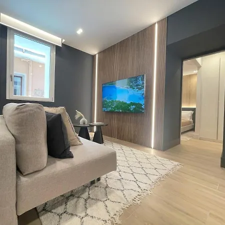 Azulis Terme 1 - Luxury Renovated In Center With Garden