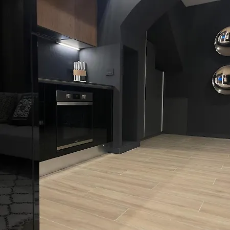 Azulis Terme 1 - Luxury Renovated In Center With Garden * Olbia